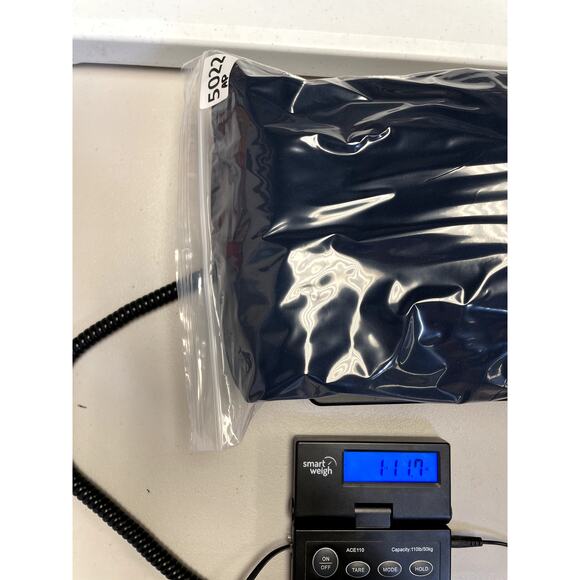 CARMEN MARC VALVO Kayla Cold Shoulder Ruffle Halter Neck Ball Gown Size 6 - Picture 10 of 10